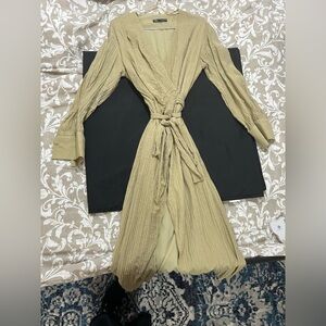 Zara dress. New without tags. Size 28.